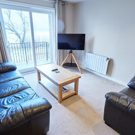 Etive, Beautiful Lochside Apartment With Balcony Fort William Esterno foto